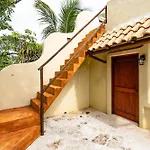 Villas Xaguar By Playasky